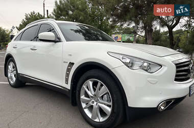 Infiniti QX70 2015