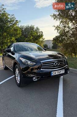 Infiniti QX70  2016