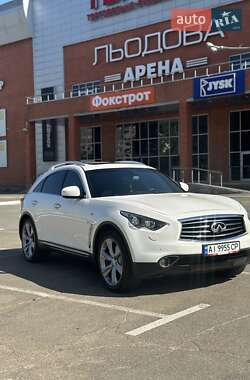 Infiniti QX70  2014