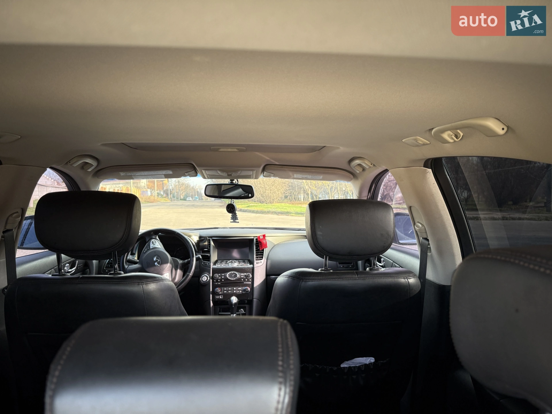 Infiniti QX70 2013 VIN JN8CS1MW6EM410270 фото оголошення 4 з 16