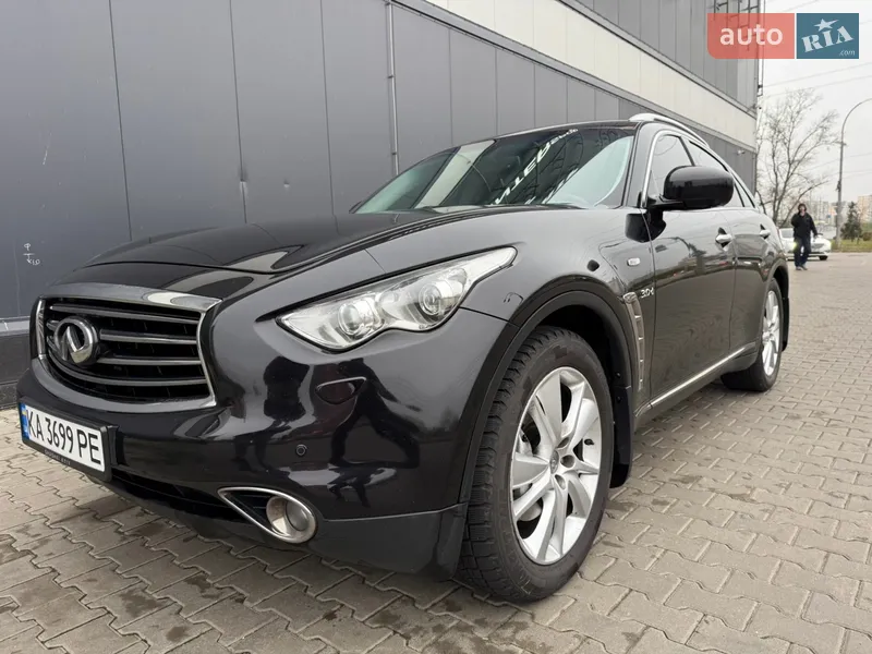 Infiniti QX70 2014