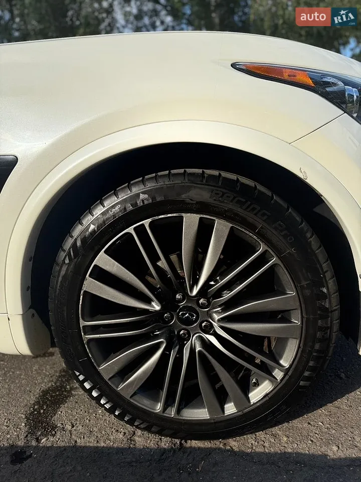 2017 Infiniti QX70 - мініатюра 3
