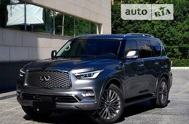 Infiniti QX80  2021