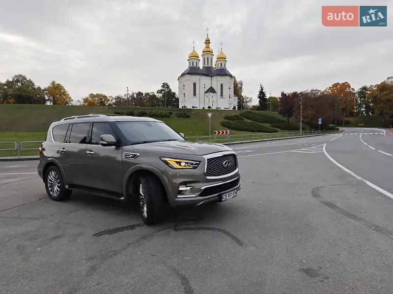 Infiniti QX80