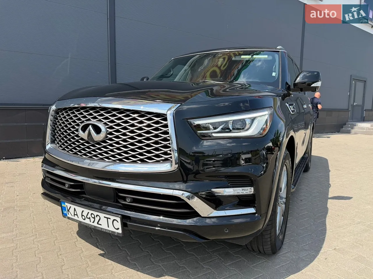 2023 Infiniti QX80 - мініатюра 2