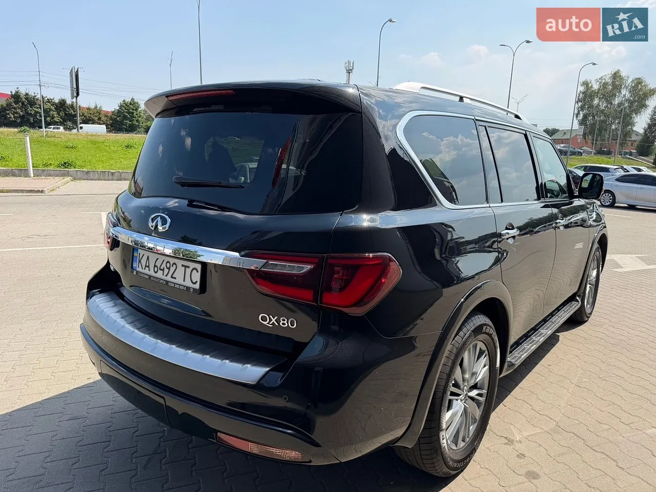 2023 Infiniti QX80 - мініатюра 4