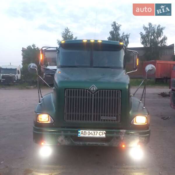 International 9200