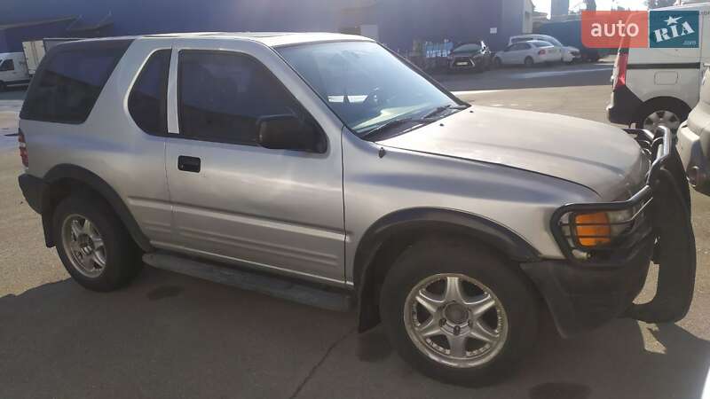 Isuzu Amigo
