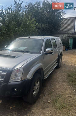 Isuzu D-Max  2011