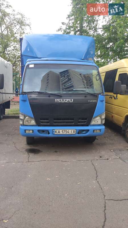 Isuzu NKR