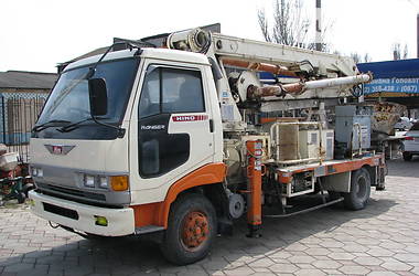 Isuzu NLR Hino FC3HGA 1994