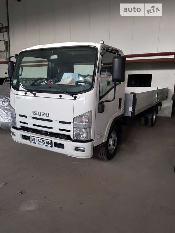 Isuzu NPR