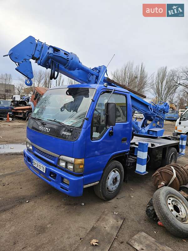 Isuzu NPR