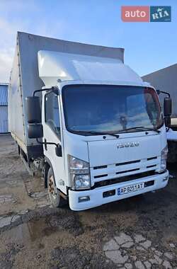 Isuzu NQR  2015