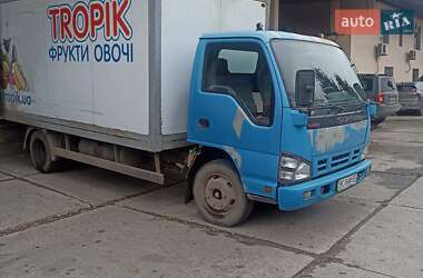 Isuzu NQR  2013
