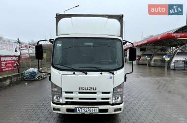 Isuzu NRR  2012