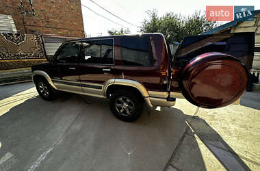 Isuzu Trooper  2002