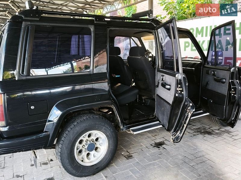 Внедорожник / Кроссовер Isuzu Trooper 1986 в Лубнах