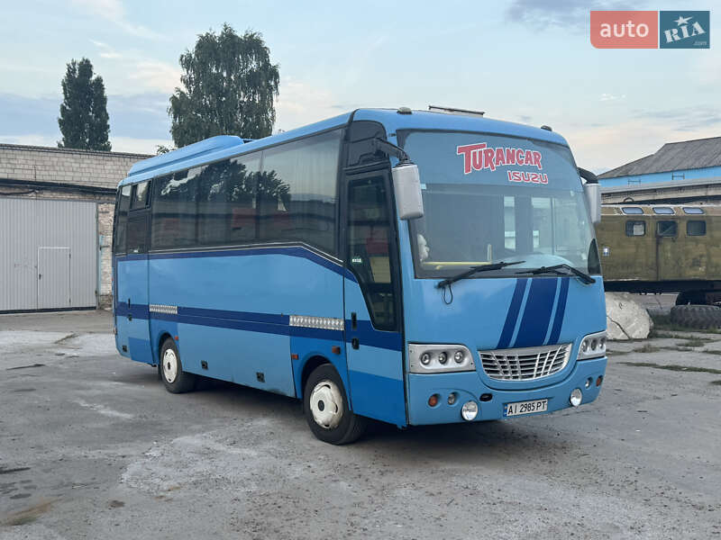 Isuzu Turkuaz