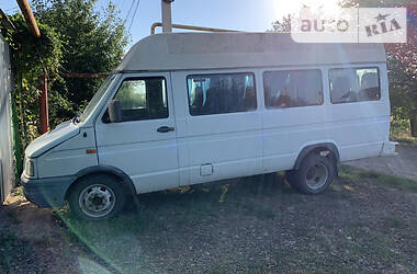 Iveco Daily пасс.  1999