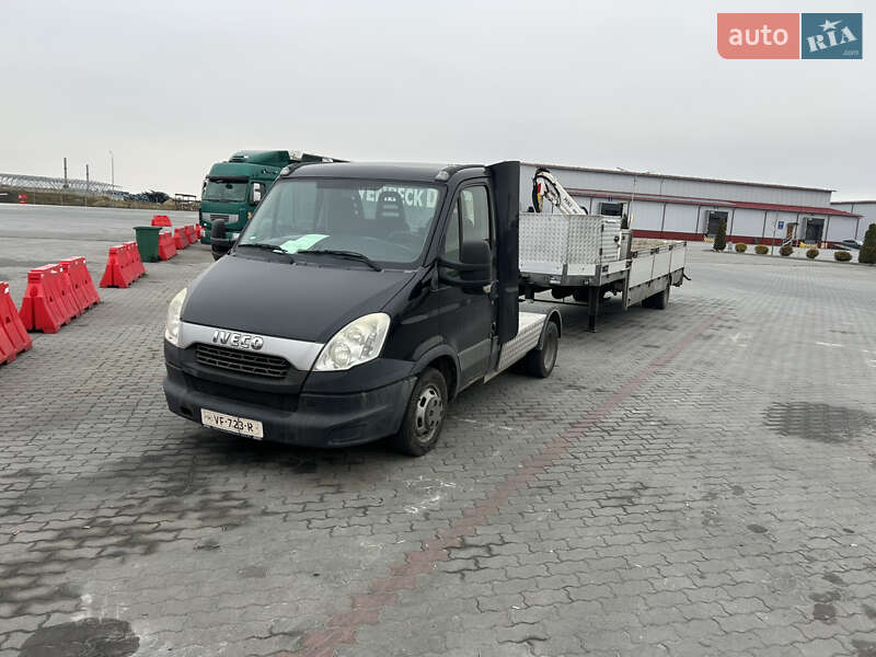 Тягач Iveco Daily