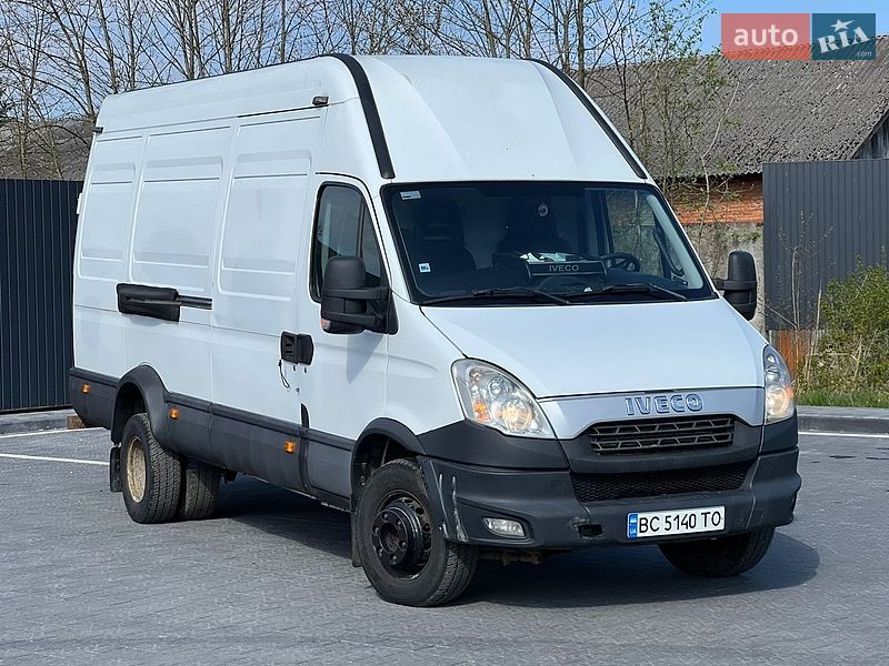 Грузовой фургон Iveco Daily