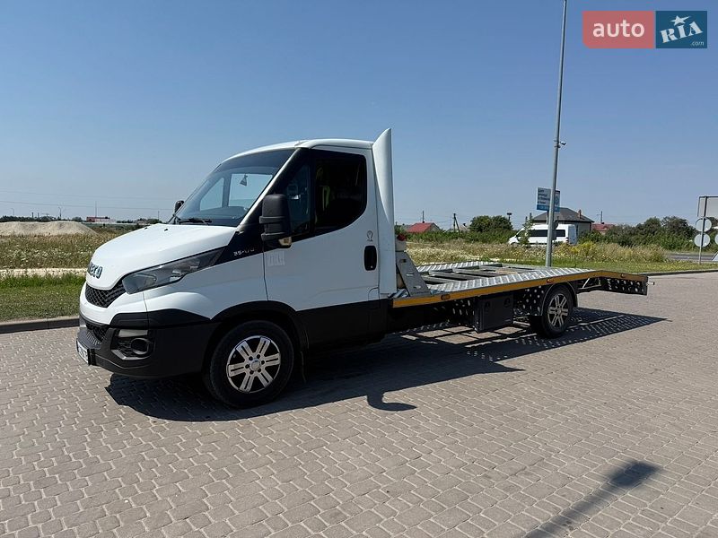 Эвакуатор Iveco Daily 2015 в Львове
