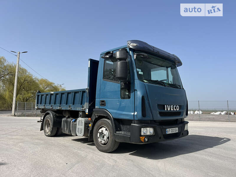 Самосвал Iveco EuroCargo