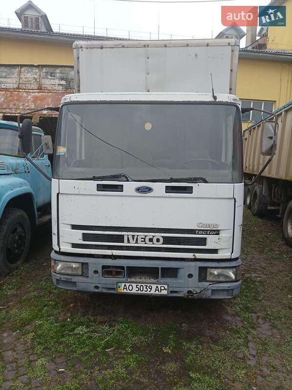Вантажний фургон Iveco EuroCargo