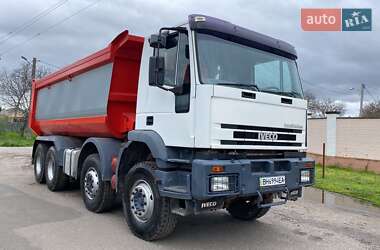 Iveco EuroTrakker  2004