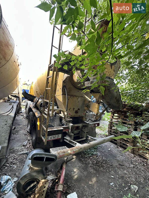 Спецтехніка Iveco EuroTrakker