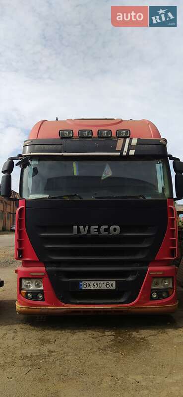 Автовоз Iveco Stralis