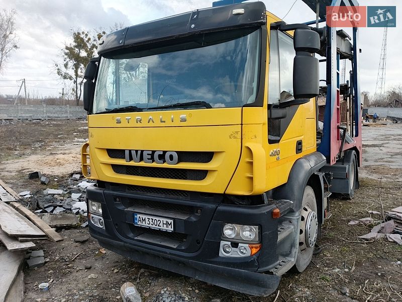 Автовоз Iveco Stralis