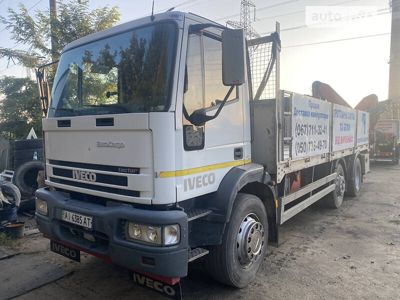 Кран-манипулятор Iveco Tector