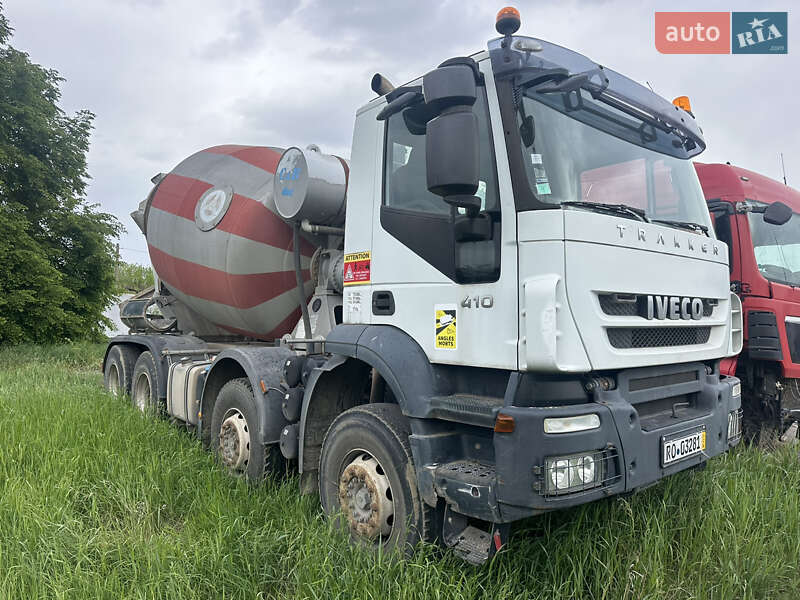 Спецтехніка Iveco Trakker