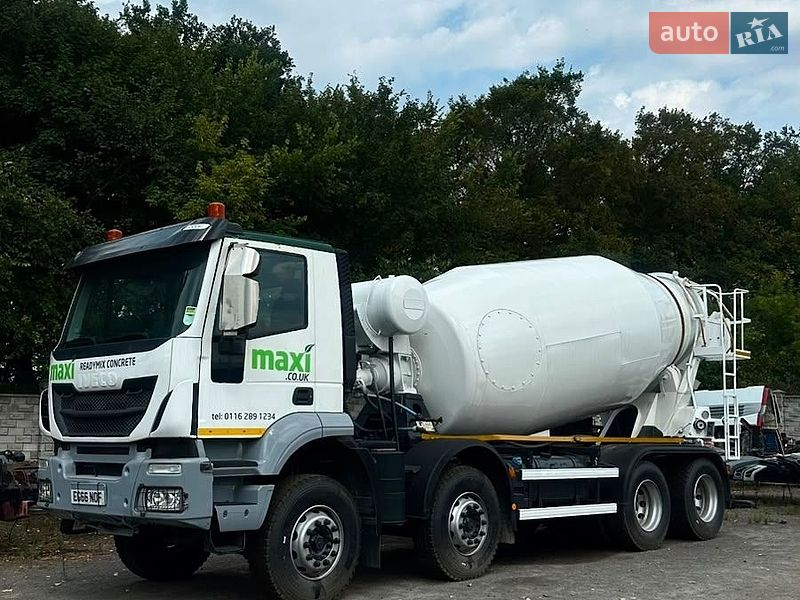 Iveco Trakker