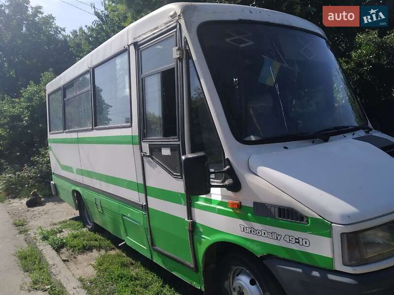 Автобуси Iveco TurboDaily