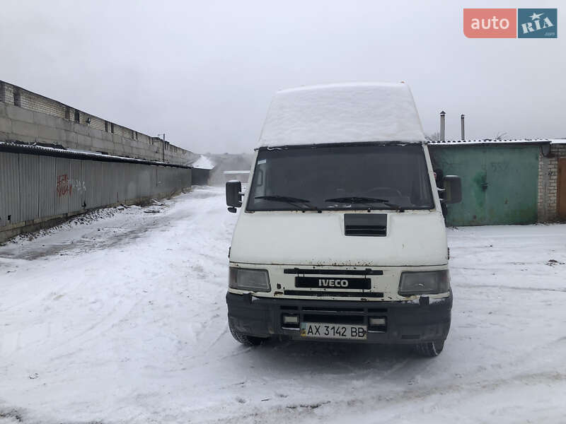 Грузовой фургон Iveco TurboDaily