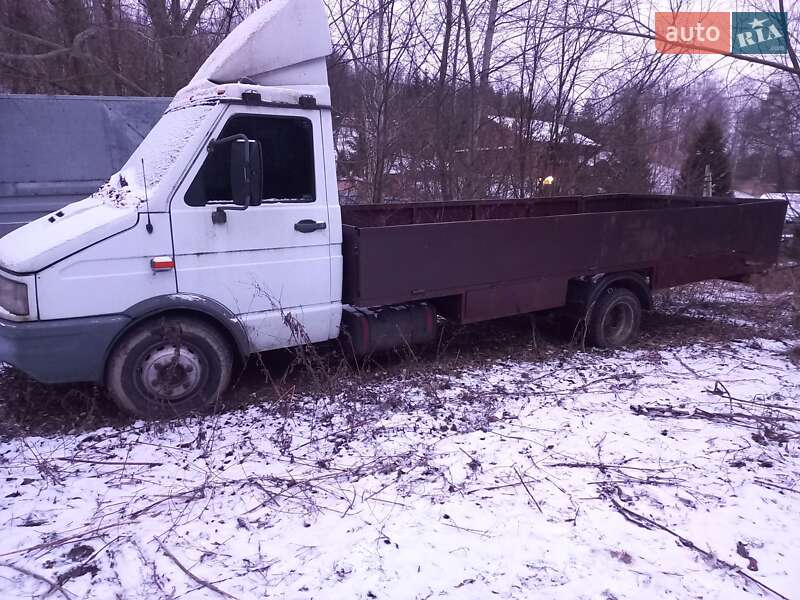 Евакуатор Iveco TurboDaily