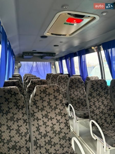 Туристический / Междугородний автобус Iveco Wing 2013 в Стрые