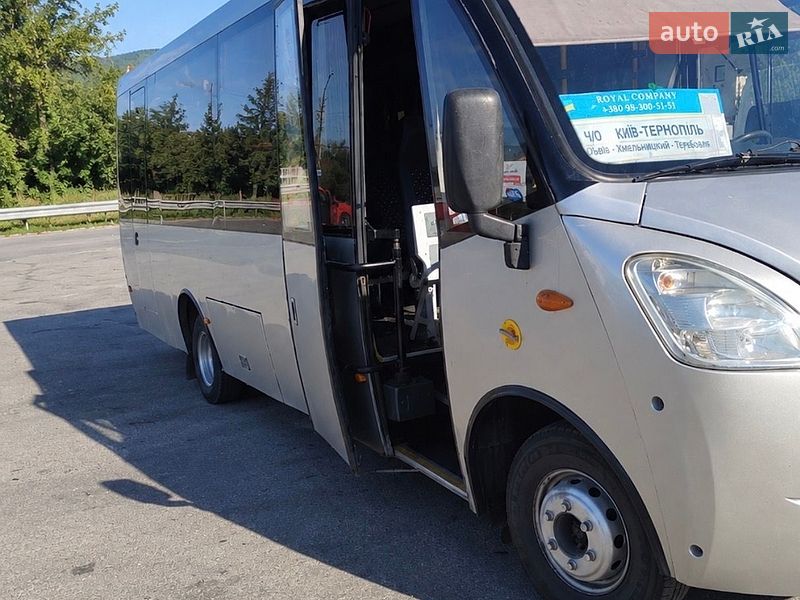 Автобуси Iveco Wing