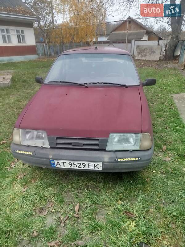 Хетчбек ИЖ 2126 Ода