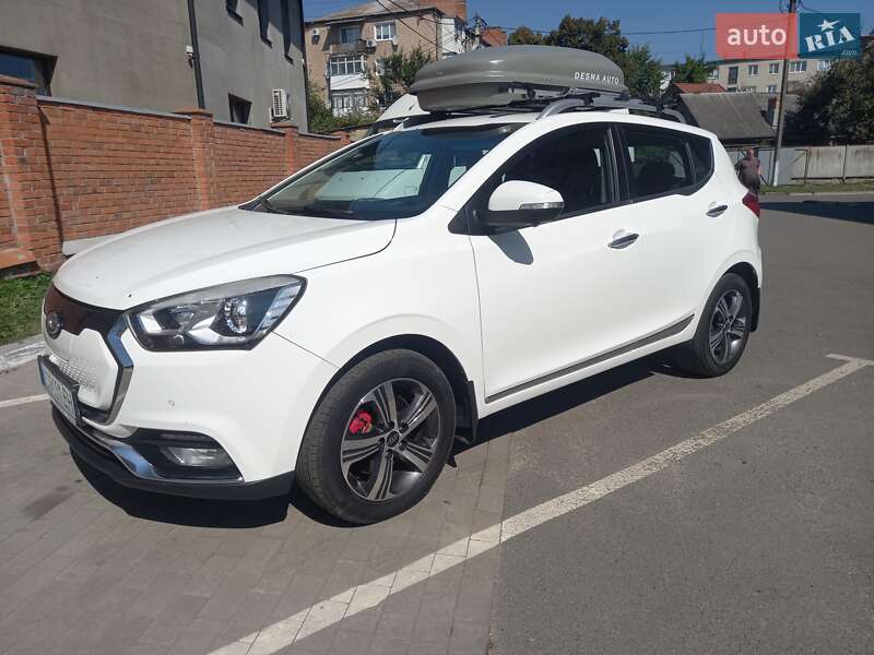 JAC iEV7S