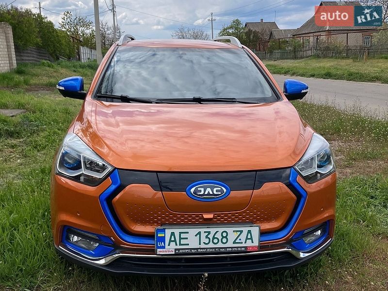JAC iEV7S