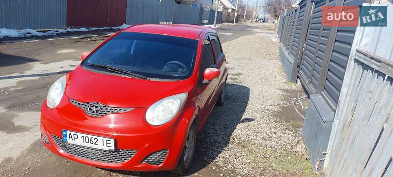 Хетчбек JAC J2 2013 в Запоріжжі фото Хетчбек JAC J2 2013 в Запоріжжі