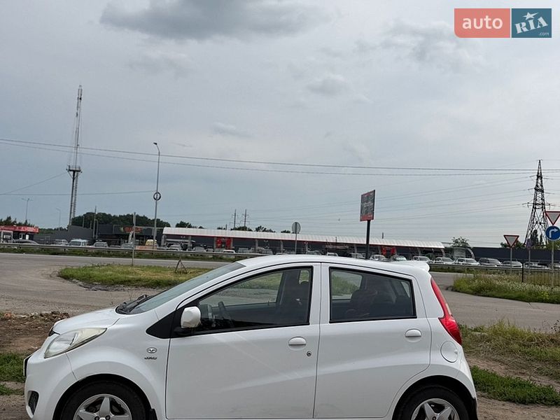 Хэтчбек JAC J2 2014 в Полтаве