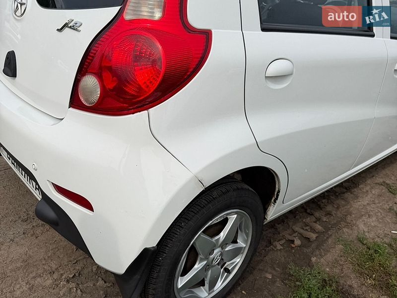 Хэтчбек JAC J2 2014 в Полтаве