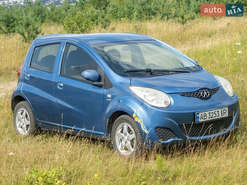 Хэтчбек JAC J2 2013 в Хмельнике