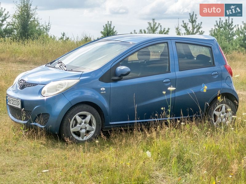 Хэтчбек JAC J2 2013 в Хмельнике