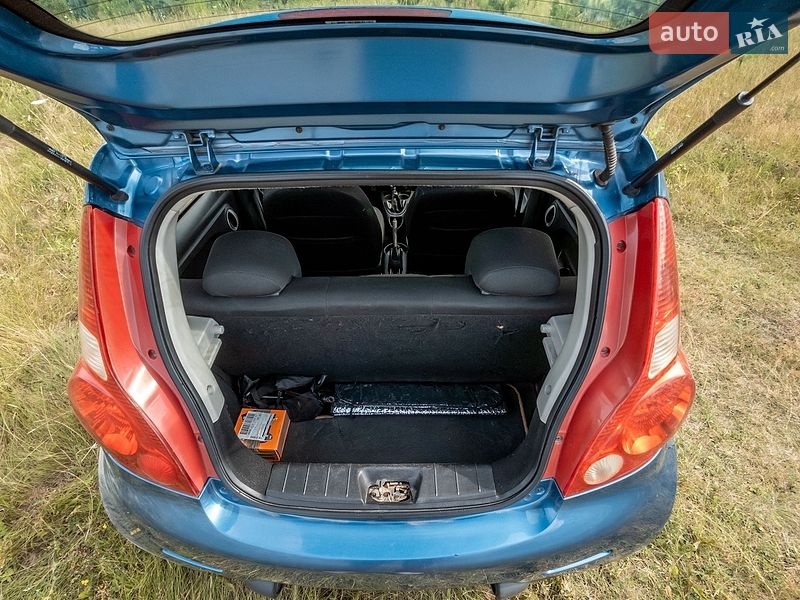 Хэтчбек JAC J2 2013 в Хмельнике